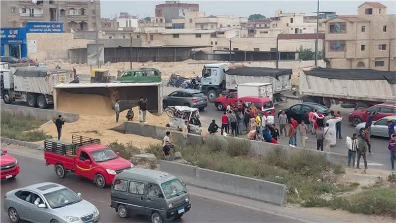 إصابة 5 أشخاص في حادث تصادم بالطريق الصحراوي بالإسكندرية