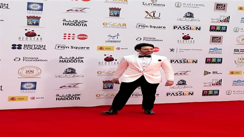 نجوم الفن وصناع السينما يزينون ريد كاربت ختام مهرجان الإسكندرية للفيلم القصير