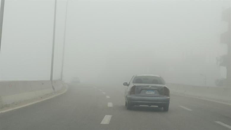 ظاهرة جوية تؤثر على الطرق لعدة أيام.. كيف تتجنب الحوادث عند السفر؟