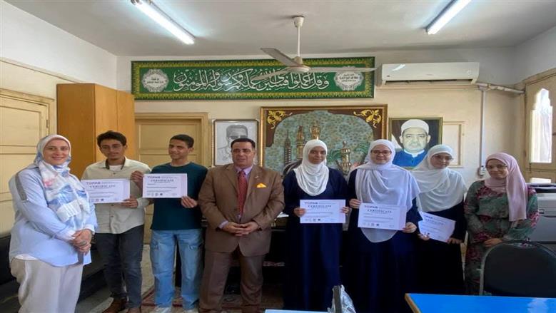  تكريم 20 طالبا أزهريا حصلوا على شهادات برمجة «جافا سكريبت» عبر منصة توفاس اليابانية