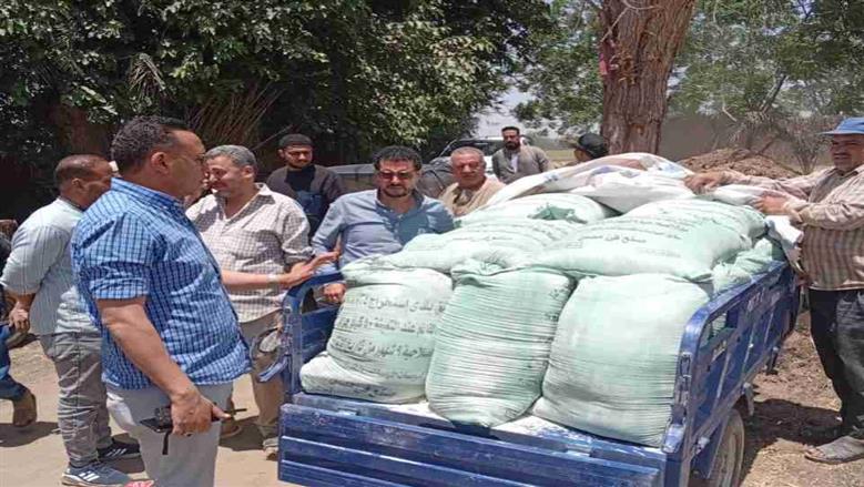 ضبط طن دقيق مدعم قبل بيعه في السوق السوداء بالمنوفية (صور)
