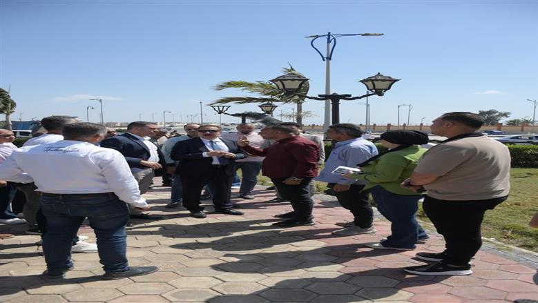 محافظ بورسعيد يتفقد حديقة الضواحي
