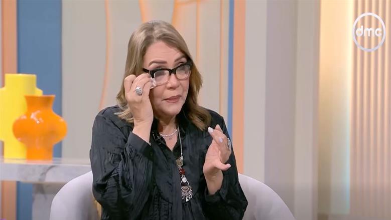 رئيس أكاديمية الفنون سابقا: زوجي دعم مسيرتي بالكامل ولم يشعر بالغيرة من نجاحي