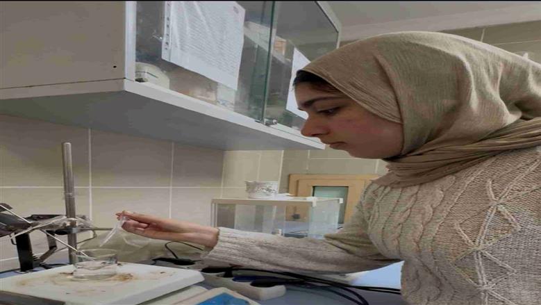 طالبات بجامعة الزقازيق يبتكرن مشروعًا باستخدام الجسيمات النانوية لمكافحة سرطان الرئة وتنظيم الإجهاد التأكسدي