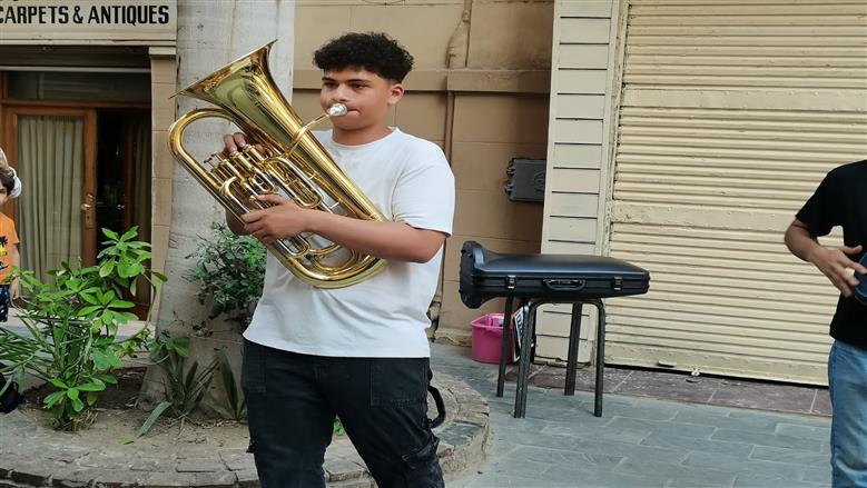 .