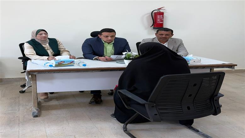 نائب محافظ الفيوم يستمع لشكاوى المواطنين