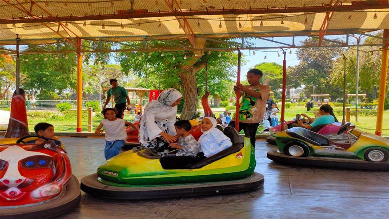 القناطر الخيرية تستقبل 400 رحلة نيلية من القاهرة والجيزة والمحافظات