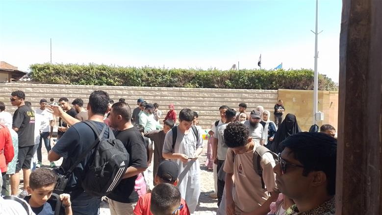 إقبال على الأماكن السياحية في الإسكندرية