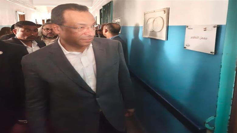 وزير الاتصالات: توفير أحدث الحلول التكنولوجية لدعم ذوي الإعاقة البصرية