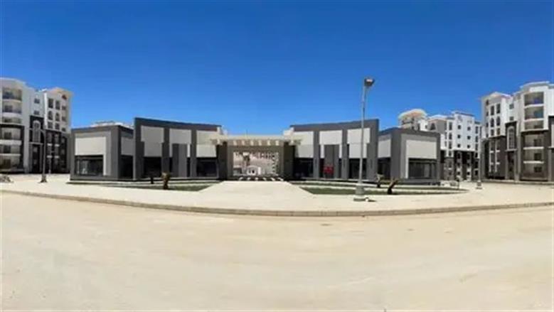 شروط حجز وحدات «الإسكان» التجارية في مدينة القاهرة الجديدة.. البيع بالمزاد الأحد المقبل