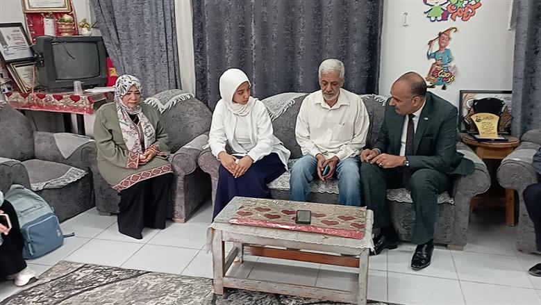 «تعليم بني سويف» تكشف حقيقة تحريز كيس فول ورغيفين عيش بحوزة طالبة 