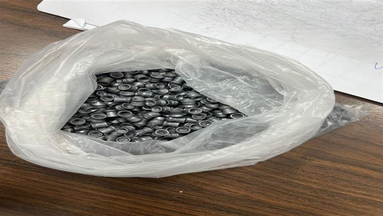 ضبط 730 طلقة ذخيرة لبنادق الهواء بحوزة راكب في جمارك مطار الأقصر