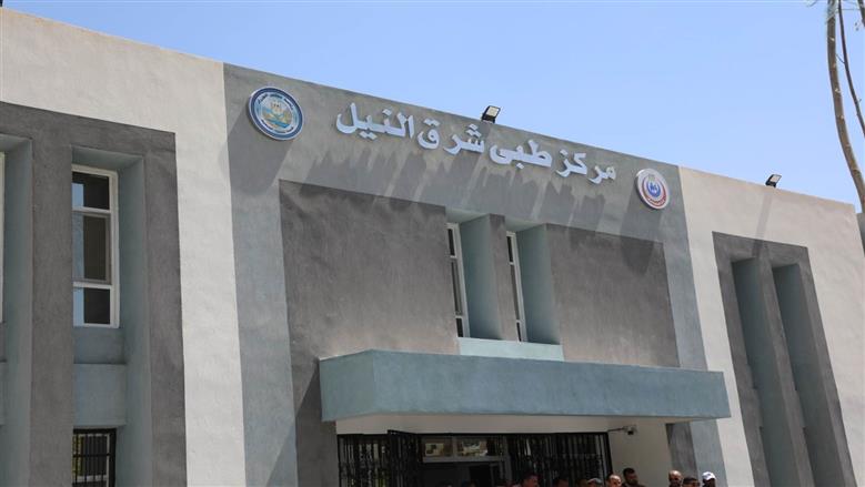 محافظ بني سويف ورئيس «تنمية الصعيد» يتابعان تطوير المركز الطبي بشرق النيل ومجمعًا غذائيًا بسمسطا
