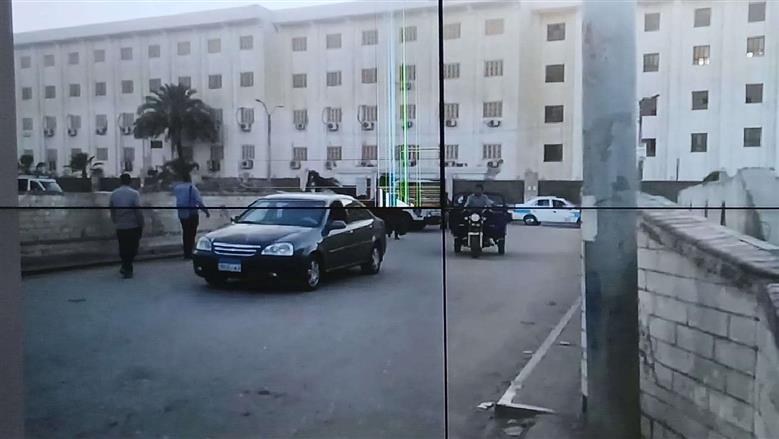 محافظ بني سويف بتابع خروج عربة قطار عن القضبان