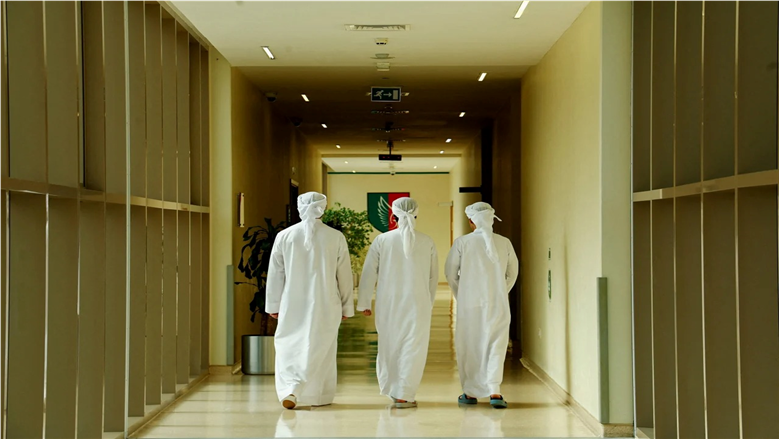 الإمارات تطبق نظام التعليم عن بعد بسبب الهجمات الإيرانية