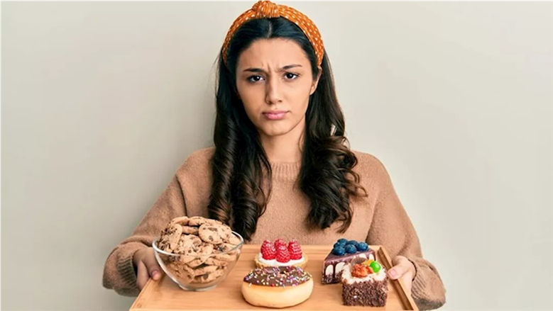 احذرها في الصباح.. 10 أطعمة شائعة تدمر جهازك الهضمي إذا تناولتها على الريق