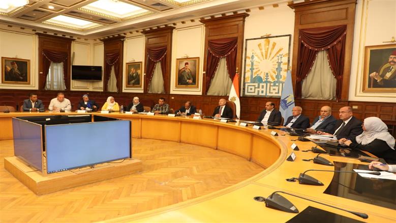 يتكون من 15 عضوا.. محافظ القاهرة يقرر تشكيل مجلس أمناء للسوق التونسي