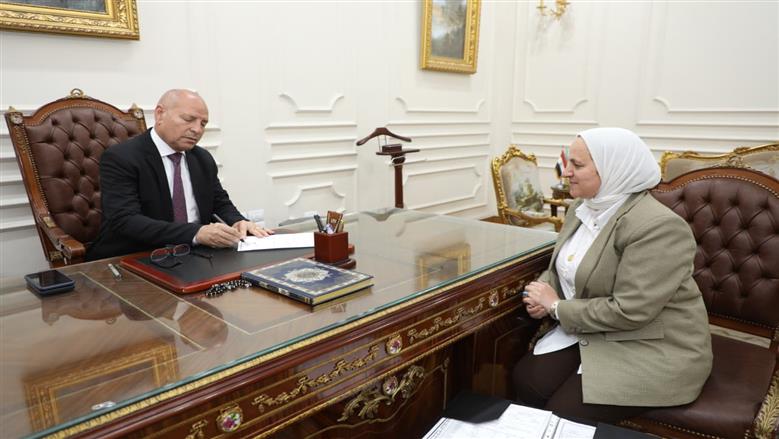 محافظ القاهرة يعتمد جدول امتحانات التيرم الثاني لصفوف النقل