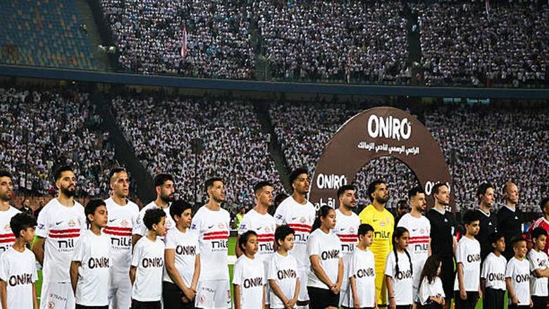 بعثة الزمالك تغادر إلى الجزائر بـ25 لاعبا لخوض نهائي الكونفدرالية