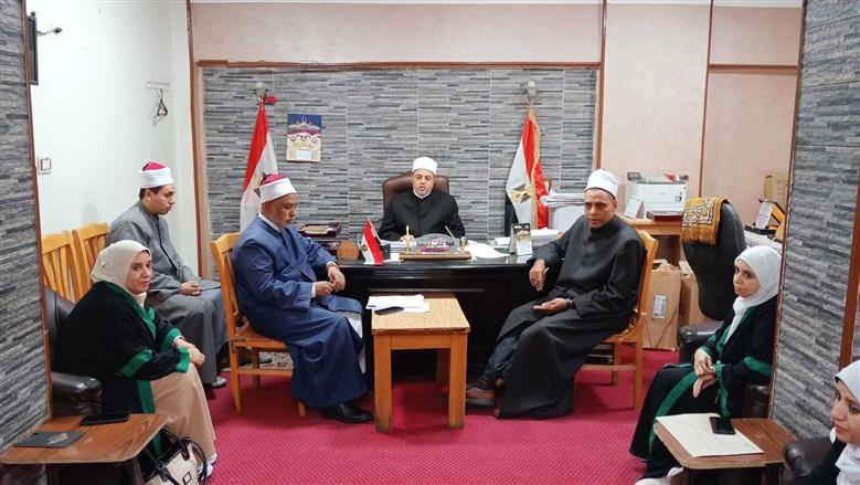 وكيل «أوقاف أسيوط» يطالب الواعظات بالتركيز على قضايا الطفل والمرأة