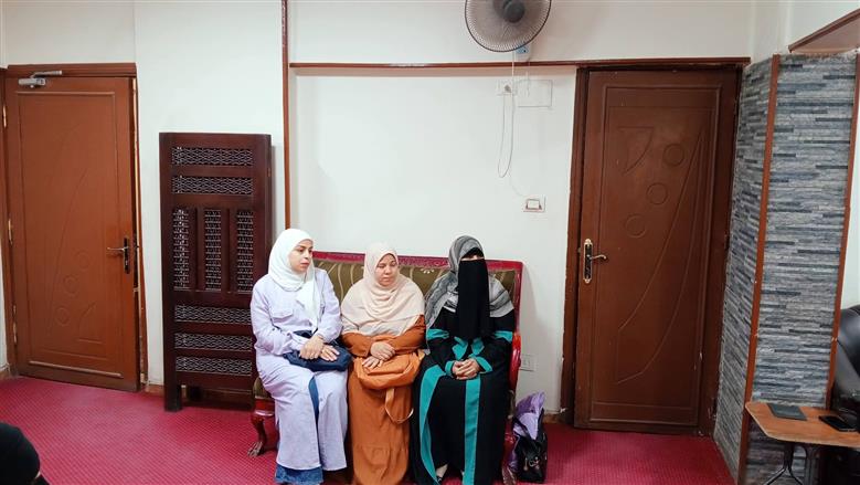 وكيل وزارة الأوقاف أسيوط يجتمع بالواعظات ويؤكد على عظم دور واعظة الأوقاف في حماية المجتمع