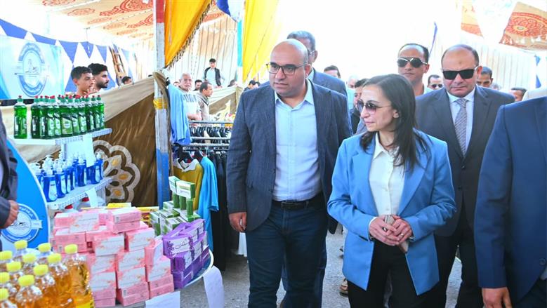 افتتاح منفذ سلع في البحيرة