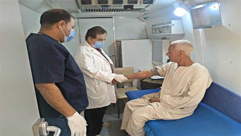 استمرار تنفيذ القوافل الطبية المجانية في المنيا ضمن «حياة كريمة»