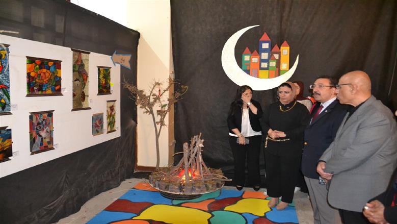 بمشاركة واسعة.. جامعة الإسكندرية تُدشن معرض إبداعات طالبات المدن الجامعية