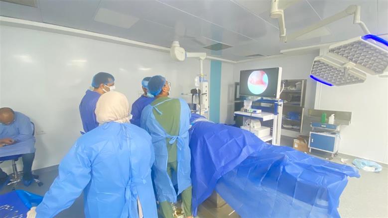 بـتكلفة 6 ملايين جنيه.. نقلة نوعية في جراحات اليد الدقيقة بتشغيل جهاز اليد