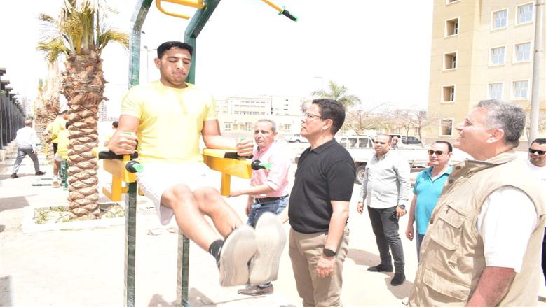 جامعة بنها تنشىء وحدات للجيم الخارجى داخل الحرم الجامعى بكفر سعد لتعزيز الصحة واللياقة البدنية 