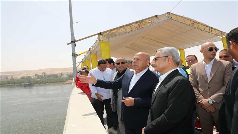 وزير النقل ومحافظ بني سويف يشهدان التشغيل التجريبي للمرحلة الأولى من محور الفشن