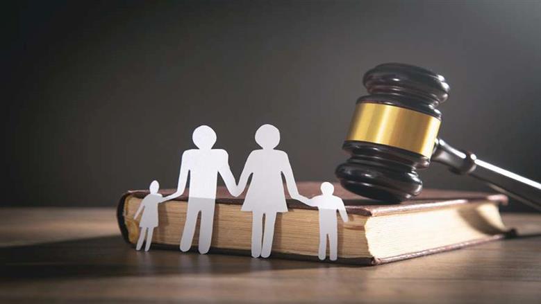 مشروع قانون الأسرة.. ضوابط للشبكة والهدايا وحالات فسخ عقد الزواج