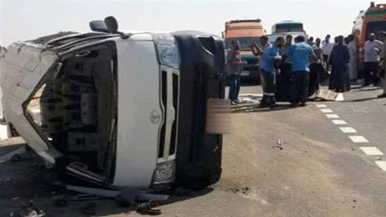 إصابة 6 أشخاص في حادث تصادم سيارتين في مرسى مطروح 
