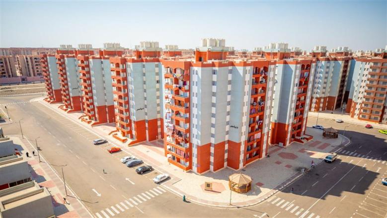 موعد إجراء القرعة العلنية لتخصيص وحدات «الإسكان» التجارية بمدينة ملوي الجديدة