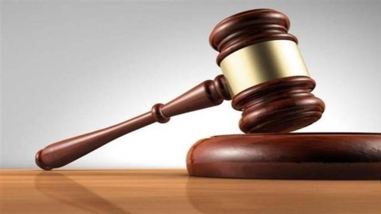 الحبس سنتين لعامل تصليح موبايلات لابتزاز طالبة بعد سحب صورها من هاتفها   