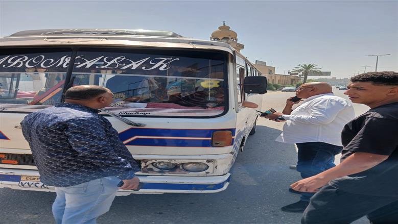 ضبط 797 مخالفة سرفيس خلال أسبوع ضمن حملات لإحكام الرقابة على النقل الجماعي بالجيزة