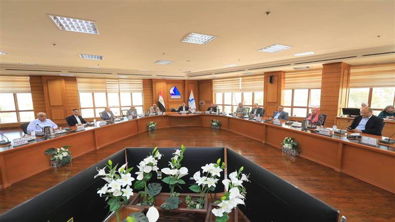رئيس جامعة كفر الشيخ: البحث العلمي المؤثر والتعاون الدولي ركيزتان لصناعة المستقبل