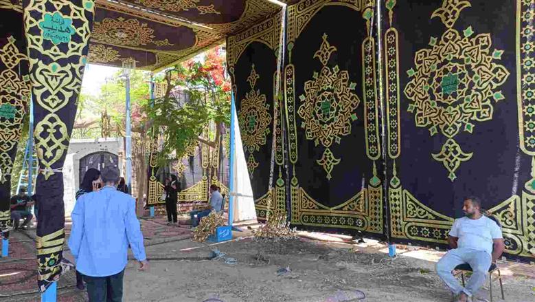 استعدادات مكثفة في مسقط رأس الفنان عبدالعزيز مخيون لتشييع جثمانه