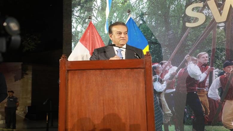 وزير الصحة يشارك في احتفال اليوم الوطني للسويد بالقاهرة: نعتز بالشراكة الاستراتيجية وتوطين الصناعات