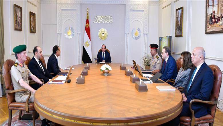 الرئيس السيسي يتابع الموقف التنفيذي لملف حوكمة التعيينات والترقيات الجديدة في الدولة