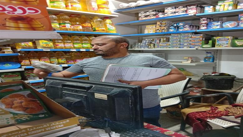 «صحة المنيا» تشن حملة مكبرة على أسواق سمالوط وتحرر 10 محاضر