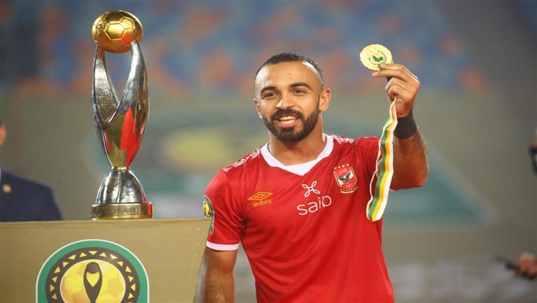 الأهلي يستقر على رحيل أفشة ومحمد شريف