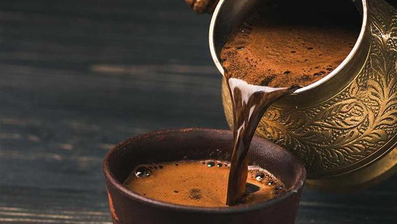 شرب القهوة على معدة فارغة