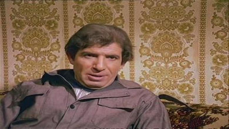 3 أبناء عاشقون للفن وحفيدة نجمة مشهورة.. أسرار في حياة نجم الكوميديا محمد عوض