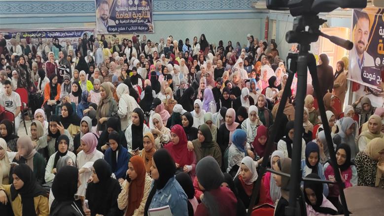 إقبال كثيف على قوافل التعليم المجانية لمراجعة الثانوية العامة في الدقهلية