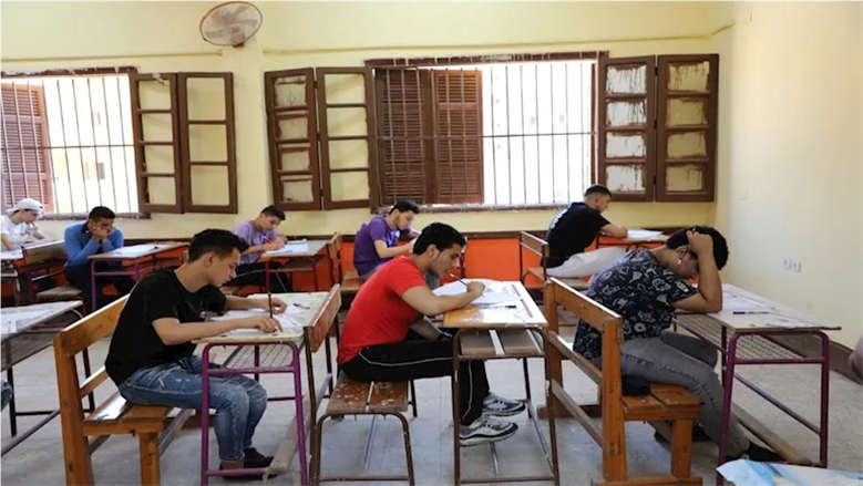 طلاب الثانوية