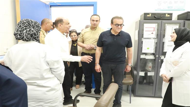 وزير الصحة يتفقد مستشفيات المنيا استعدادا لتشغيل منظومة التأمين الصحي الشامل
