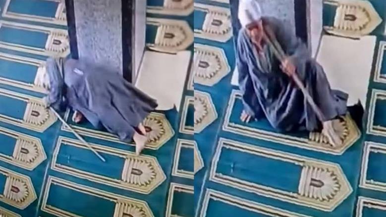 لحظة رحيل مسن في مسجد بالبدرشين.. دخل يصلي الجمعة فاختاره الموت (فيديو)