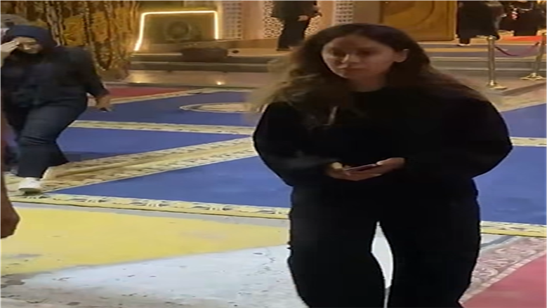 خالد النبوي وأحمد داود ونجوم الفن في عزاء والد مصطفى العوضي