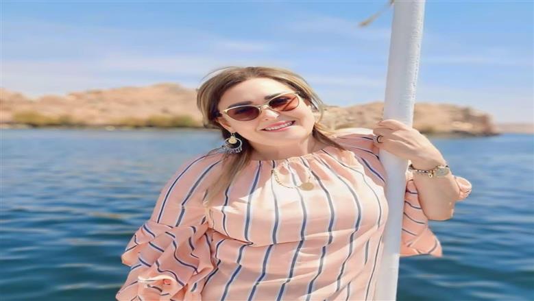 نهال عنبر تتعرض لحادث مروع على طريق الساحل الشمالي: «العربية كانت هتولع بيا»